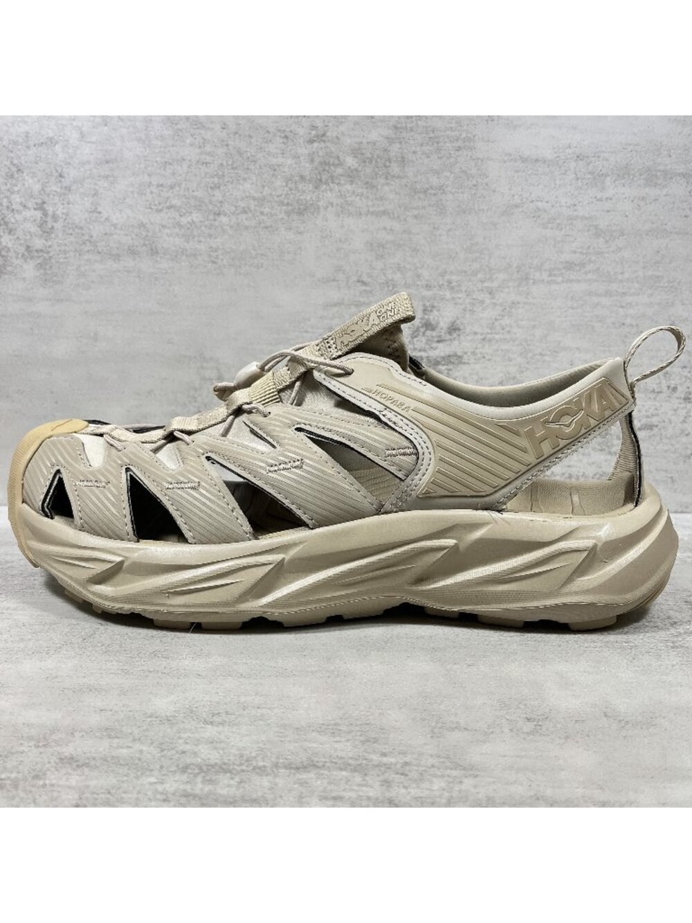 Hoka One One Hopara Trail Hiking Sandals - Men's Size 11.5 - Beige